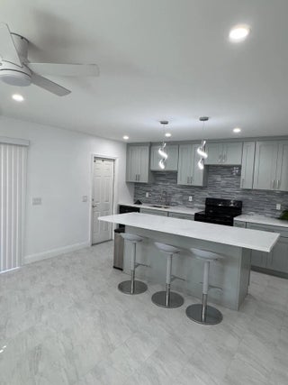 Photo of Listing #B26001378