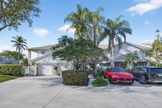 Photo of Listing #B26001040