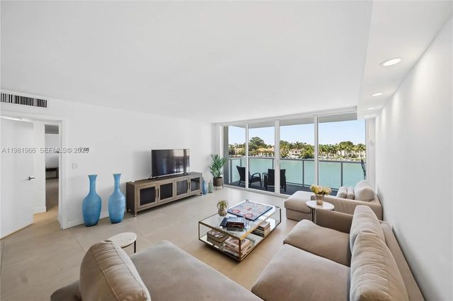 5750 Collins Avenue #4f, Miami Beach