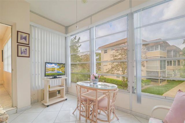 2 of 47 - 3431 Nw 50th Avenue #213, Lauderdale Lakes, FL