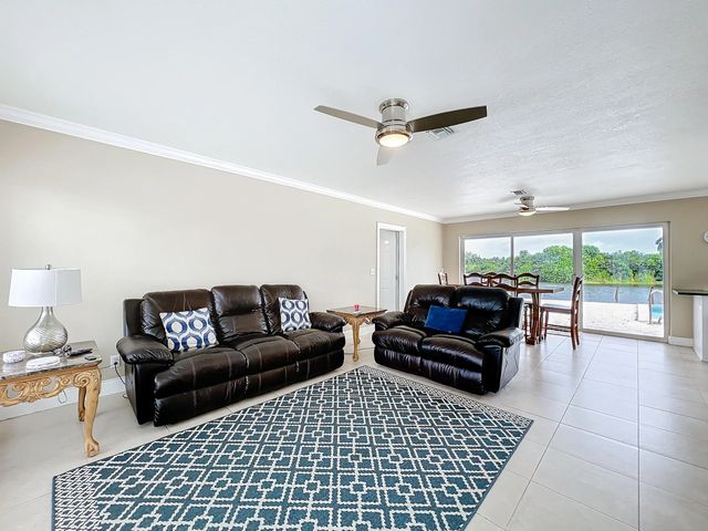 3 of 26 - 6803 Kingston Drive, Lake Worth, FL