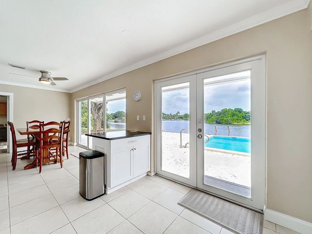 5 of 26 - 6803 Kingston Drive, Lake Worth, FL