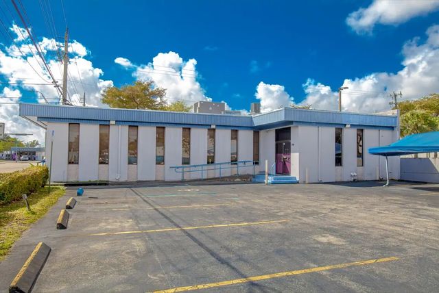 2 of 18 - 16350 Ne 12th Avenue, North Miami Beach, FL