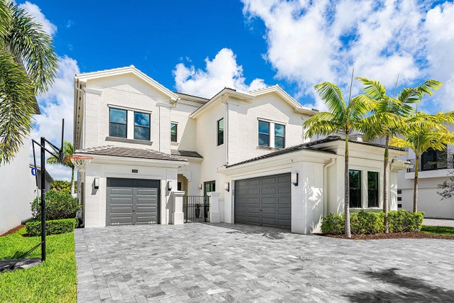 9065 Benedetta Place, Boca Raton