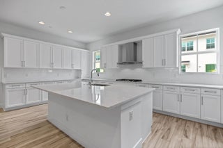 Photo of Listing #B26001252