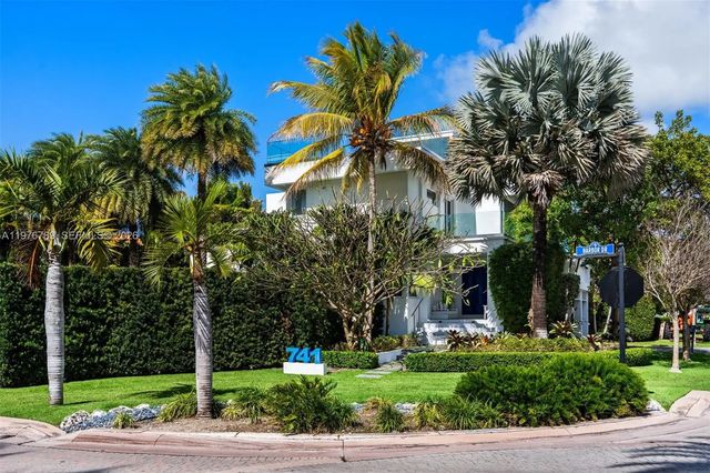3 of 36 - 741 Harbor Drive, Key Biscayne, FL