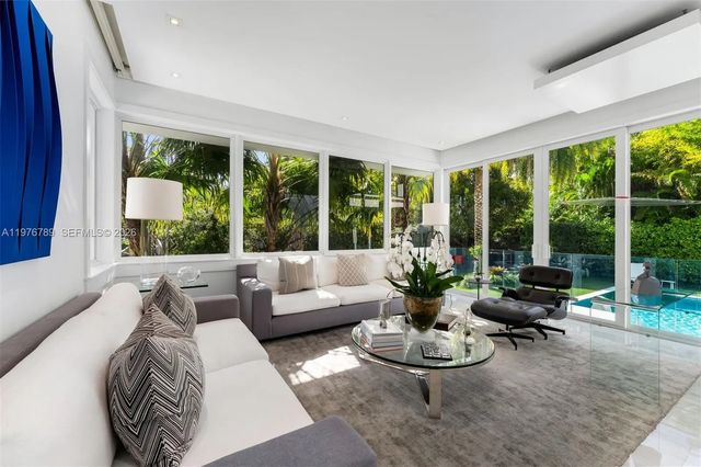 4 of 36 - 741 Harbor Drive, Key Biscayne, FL