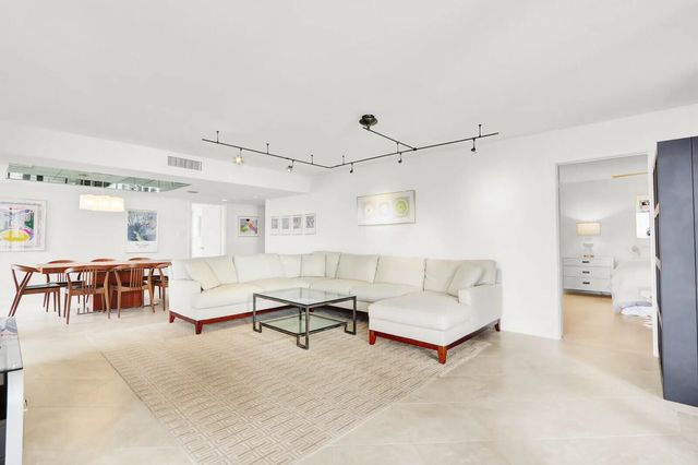 5 of 46 - 5380 N Ocean Drive #18a, Singer Island, FL