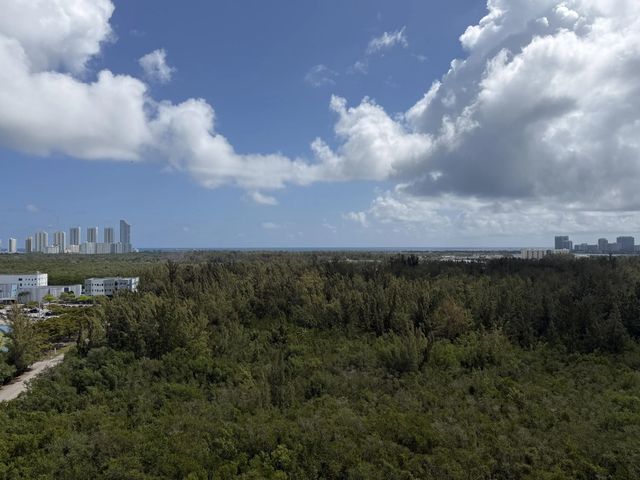 5 of 29 - 15051 Royal Oaks Lane #1603, North Miami, FL