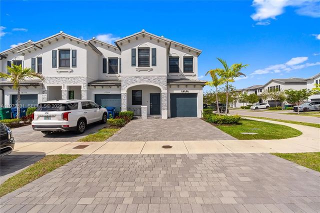 2 of 40 - 28500 Sw 133rd Path, Homestead, FL