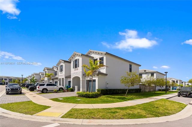 3 of 40 - 28500 Sw 133rd Path, Homestead, FL