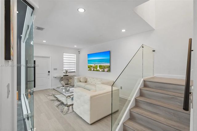 5 of 40 - 28500 Sw 133rd Path, Homestead, FL