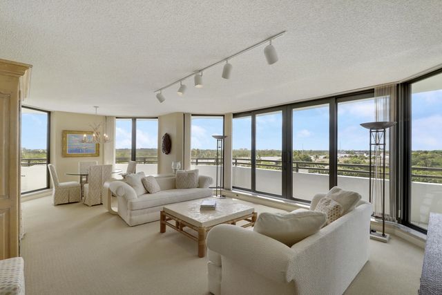 4 of 56 - 3322 Casseekey Island Road #604, Jupiter, FL