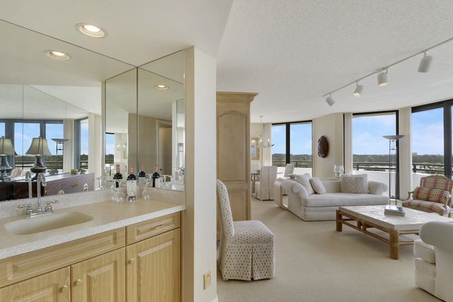 5 of 56 - 3322 Casseekey Island Road #604, Jupiter, FL