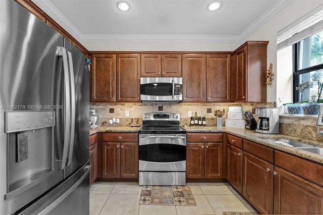 2 of 39 - 11307 Sw 238th Street, Homestead, FL
