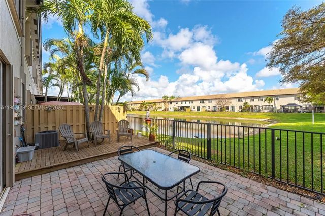 5 of 39 - 11307 Sw 238th Street, Homestead, FL