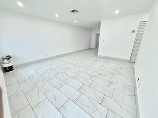 Photo of Listing #B26001303