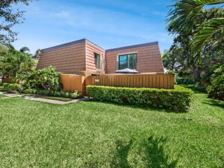 Photo of Listing #B26001604