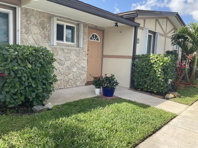 2 of 47 - 2847 Ashley  Drive W #g, West Palm Beach, FL