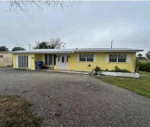 2 of 2 - 740 Se 2nd Street, Belle Glade, FL