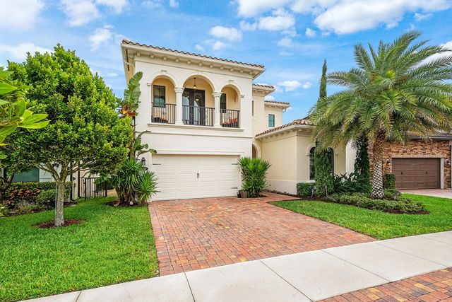 9091 Grand Prix Lane, Boynton Beach