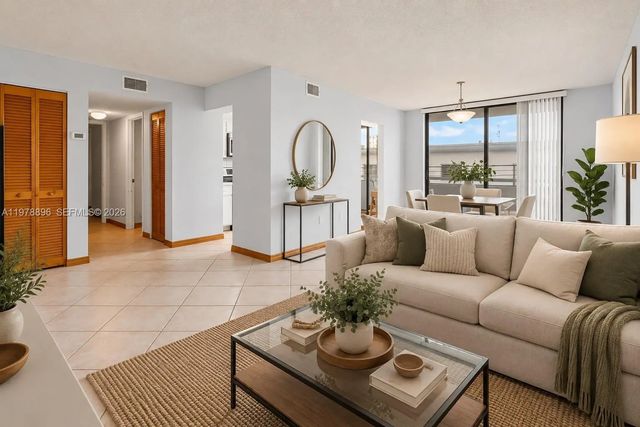 2 of 20 - 7300 Wayne Avenue #217, Miami Beach, FL
