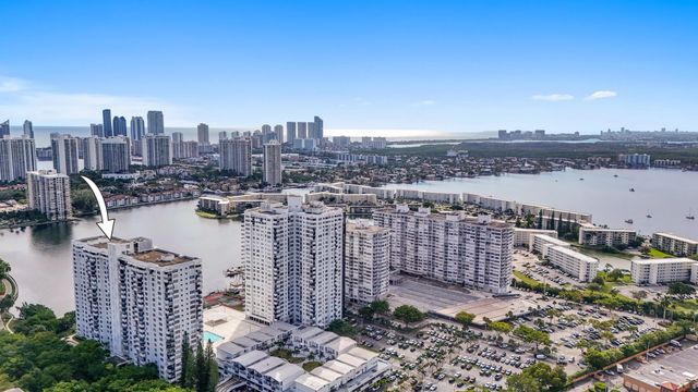 3 of 46 - 2780 Ne 183rd Street #716, Aventura, FL