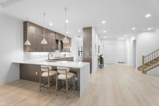 Photo of Listing #B26003055