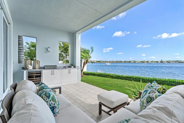 100 Water Club Court N, North Palm Beach
