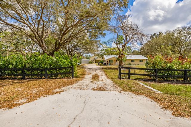 4 of 52 - 15848 N 129th Pl N, Jupiter Farms, FL
