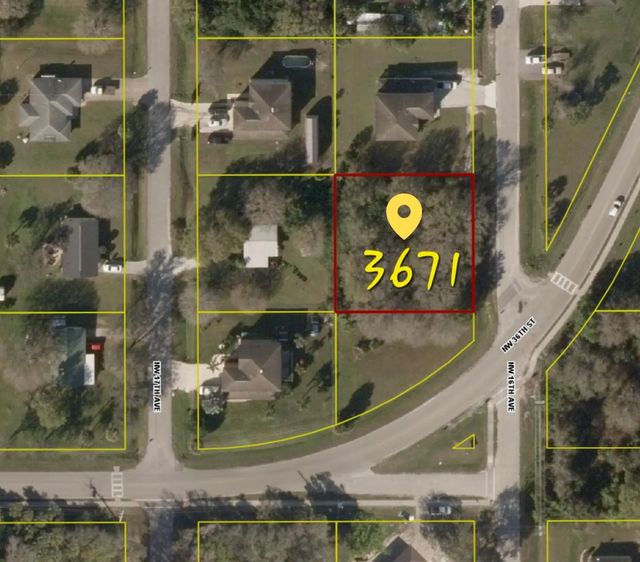 4 of 5 - 3671 Nw 16th  Avenue, Okeechobee, FL
