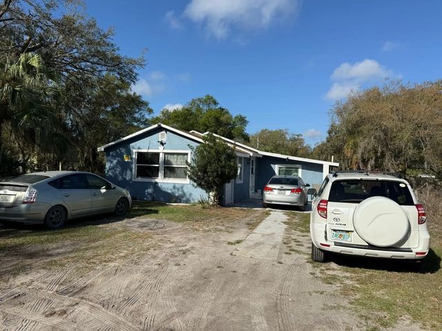 2 of 32 - 414 Spring Avenue, Arcadia, FL