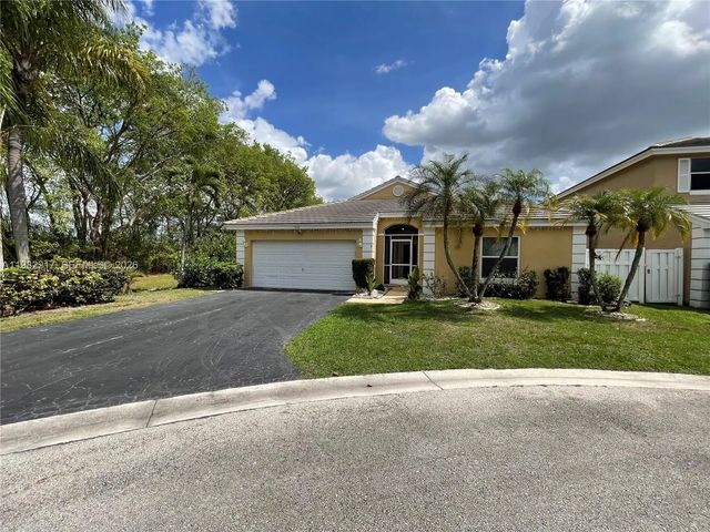 2 of 34 - 5544 Nw 54th Circle, Coconut Creek, FL