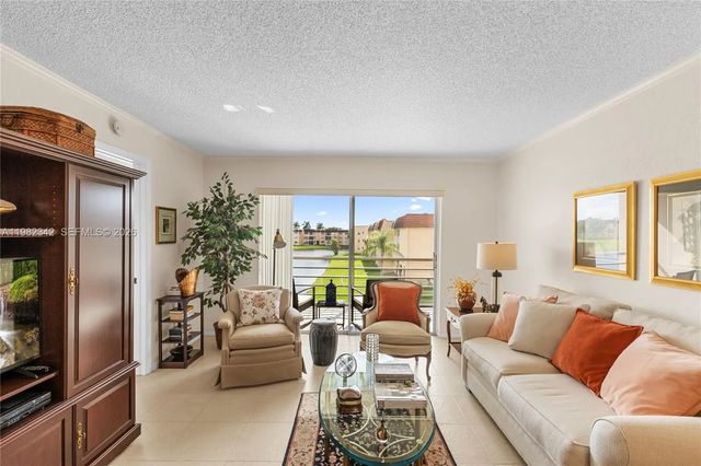 8950 Sunrise Lakes Boulevard #309, Sunrise