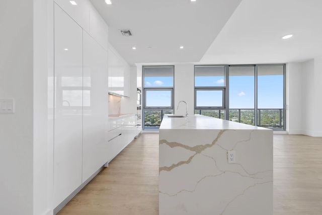 3 of 80 - 220 Lake Shore Drive #1823, Lake Park, FL