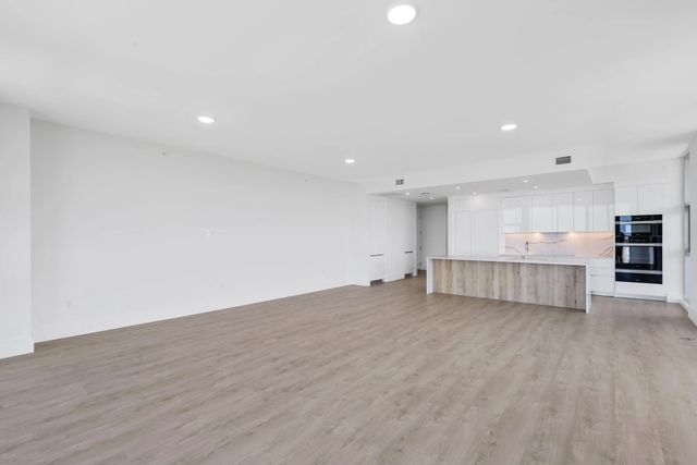 4 of 80 - 220 Lake Shore Drive #1823, Lake Park, FL