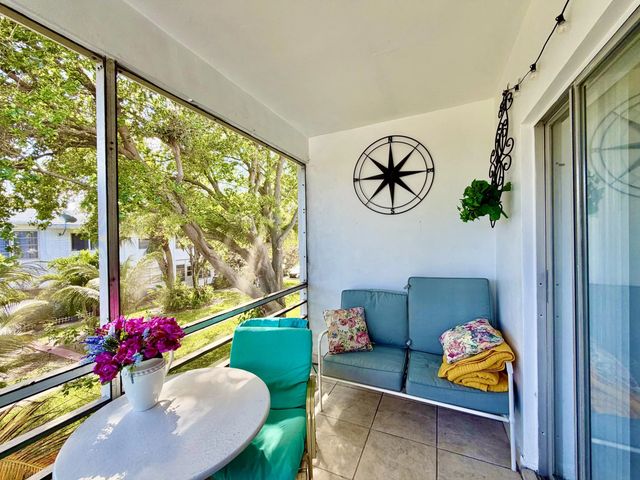 5 of 38 - 2551 W Golf Boulevard #204, Pompano Beach, FL
