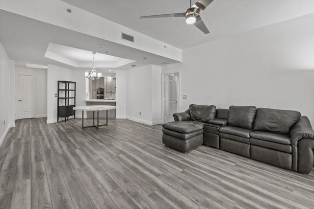 2 of 32 - 801 S Olive Avenue #615, West Palm Beach, FL