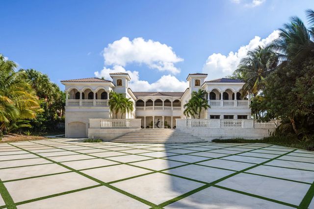 2 of 34 - 1075 Hillsboro Mile, Hillsboro Beach, FL