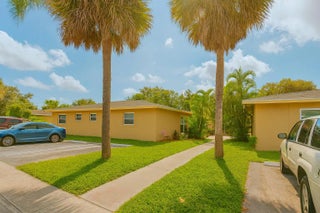 Photo of Listing #B26002102