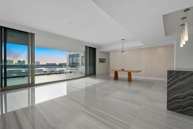 4 of 47 - 17901 Collins Avenue #1506, Sunny Isles Beach, FL