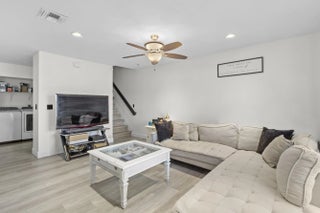 Photo of Listing #B26001588