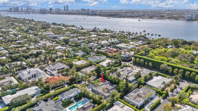 Photo of 255 Cherry Lane, Palm Beach FL