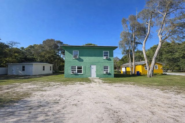 4 of 22 - 2206 Delaware Avenue, Fort Pierce, FL