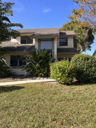 Photo of Listing #B26001536