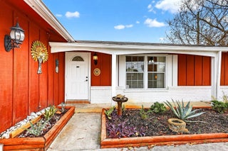 Photo of Listing #B26003610