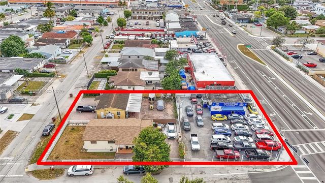 4265 E 8th Avenue, Hialeah