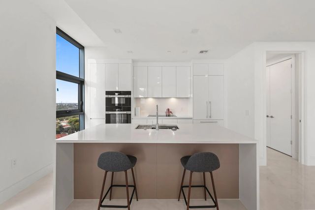 4 of 111 - 220 Lake Shore Drive #1125, Lake Park, FL