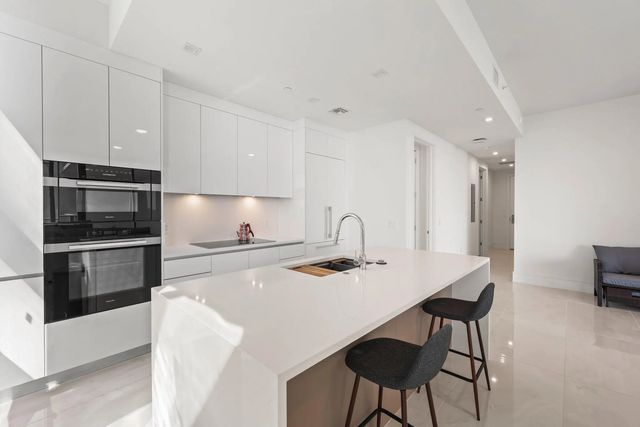 5 of 111 - 220 Lake Shore Drive #1125, Lake Park, FL