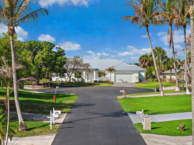 Photo of Listing #B26001810